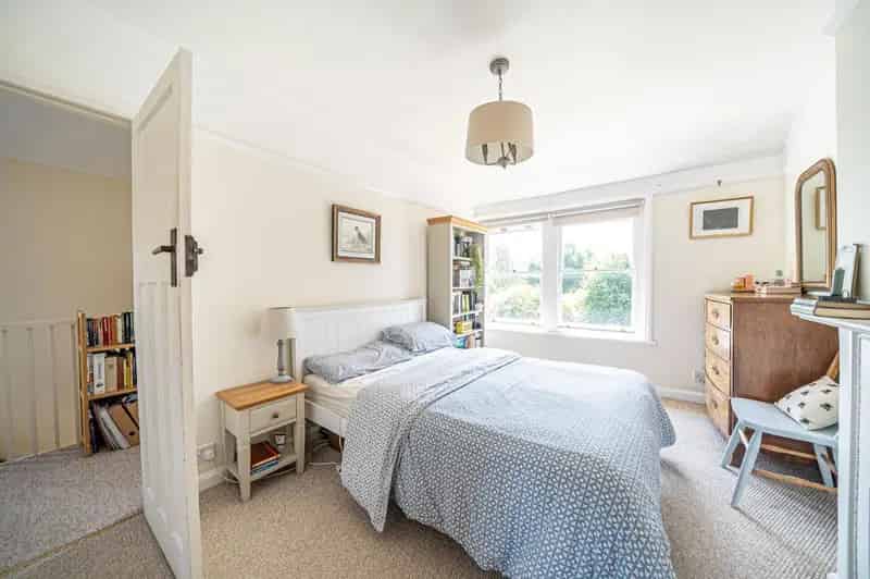 3 Bed Semi-Detached House For Sale