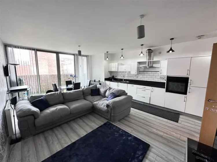 2 Bedroom Apartment to Rent in Birmingham