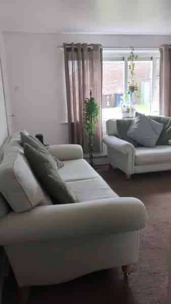 End Terrace House Two Double Bedrooms Quiet Culdesac Wet Room