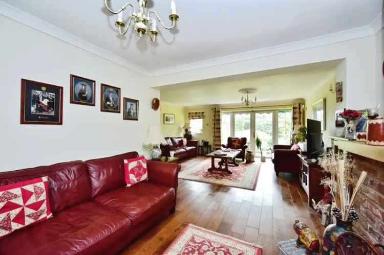 4 Bedroom Detached Family Home South Sittingbourne