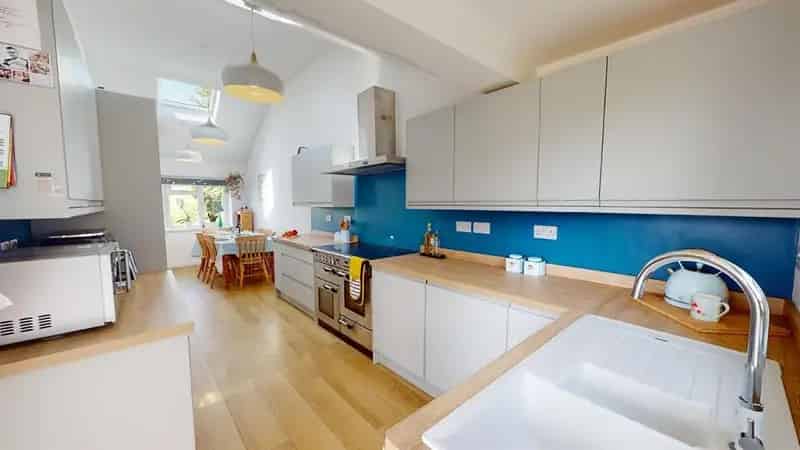 3 Bedroom Bungalow for Sale in Nancledra
