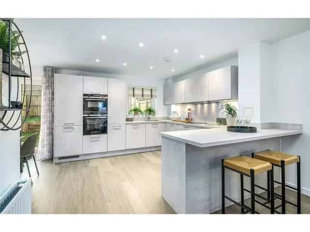 4 Bedroom Terraced House for Sale Greenock