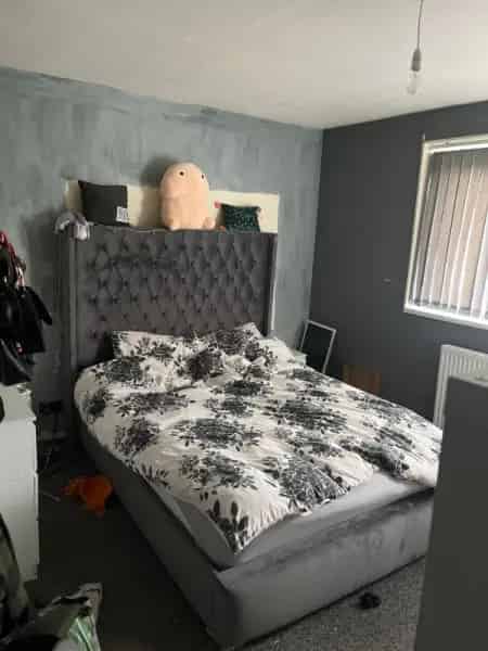 3 Bedroom House with Large Garden and Outbuilding