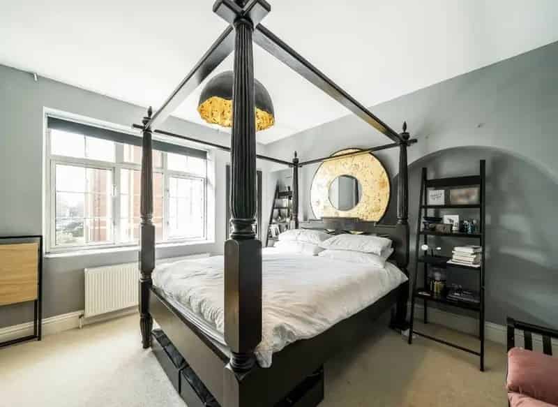 One Bedroom Flat near Vauxhall and Stockwell Stations