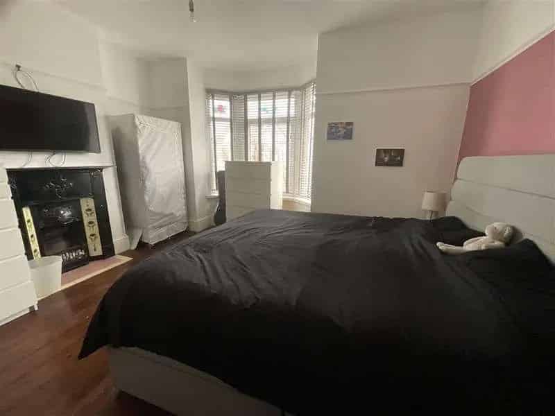 3 Bed House for Sale in North End