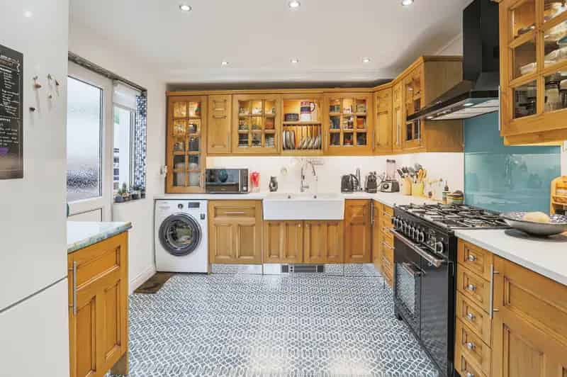 3-Bedroom House with Garden, Parking and Updated Features