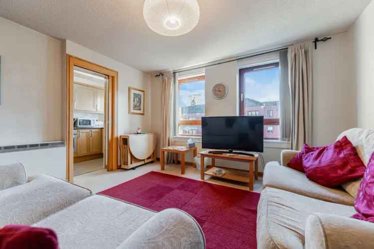 One Bedroom Apartment Glasgow Cowcaddens Secure Parking Near City Centre