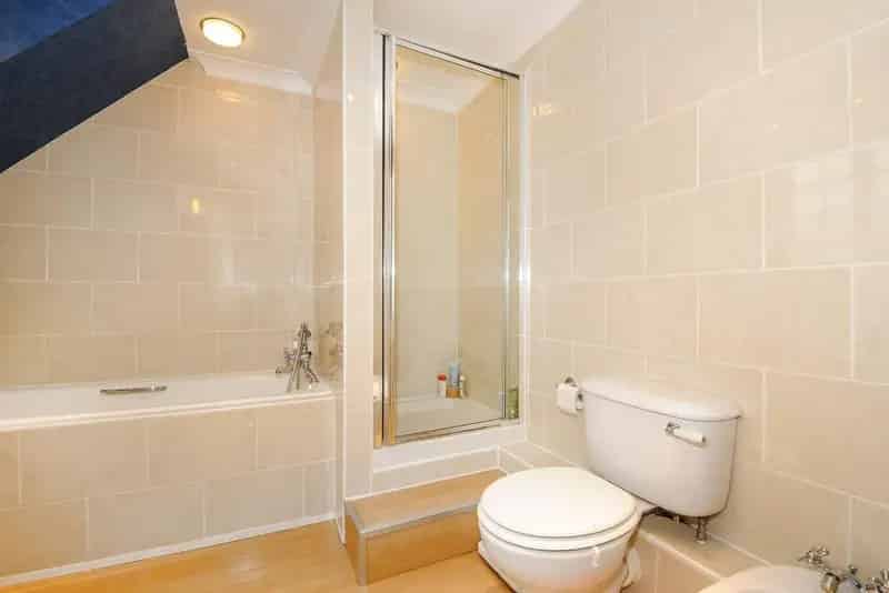 Modern 3 Bedroom House for Rent in Hampstead