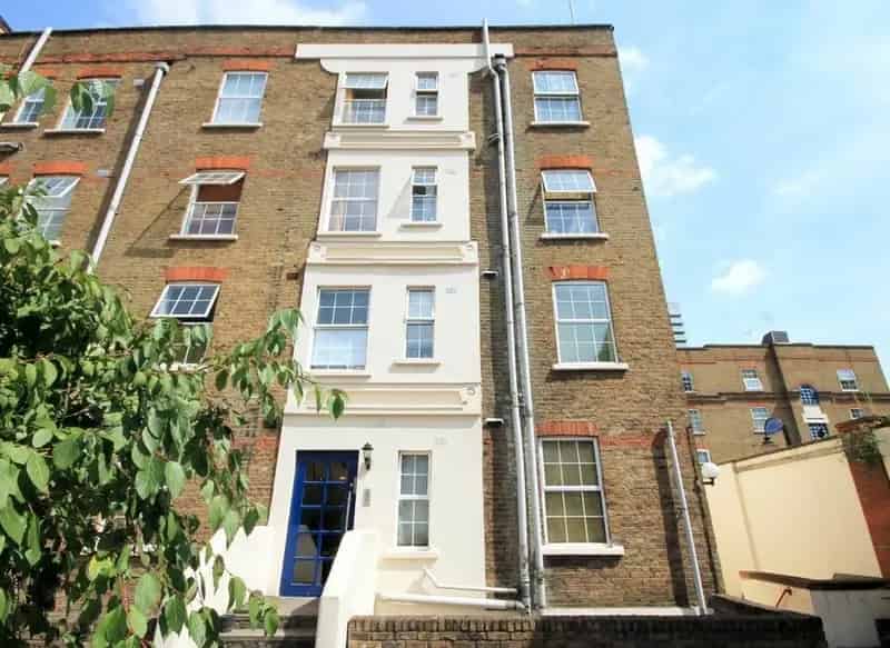 One Double Bedroom Flat near Liverpool Street Station
