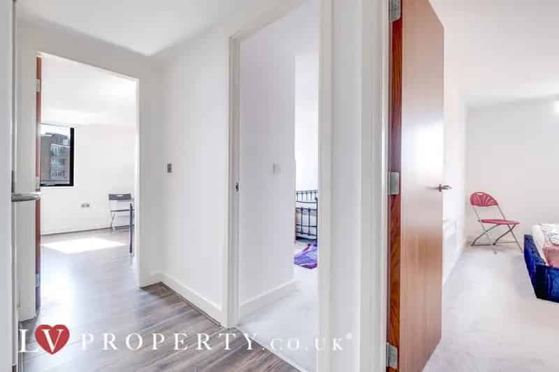 2 Bedroom Apartment to Rent