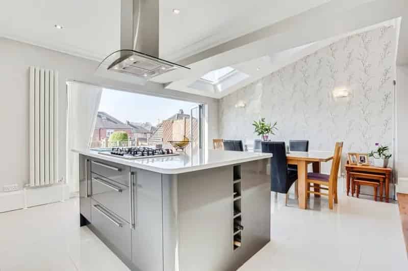 Renovated Victorian Family Home with Modern Extension