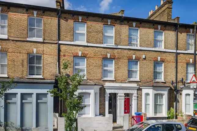 Terraced house for sale in Brook Drive, Elephant & Castle SE11