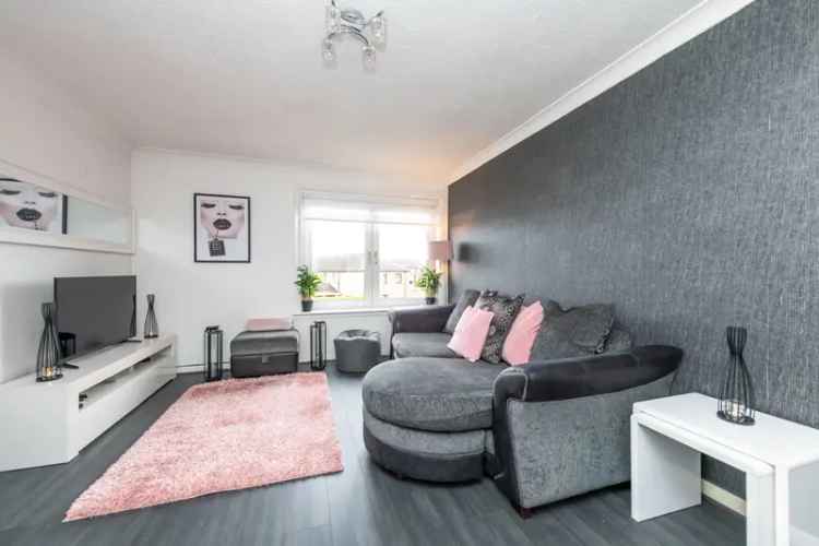 Flat For Rent in Portlethen, Scotland