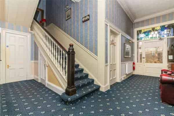 11 Bedroom Guesthouse, Broomhill Glasgow - Family Home Potential