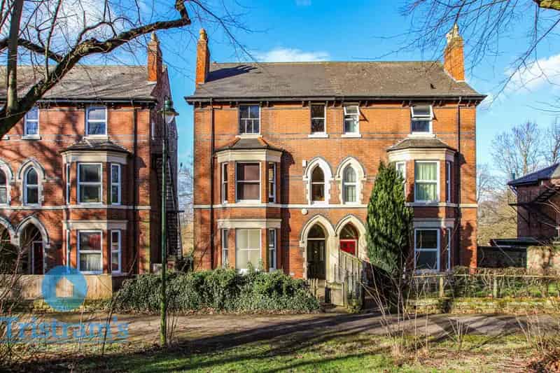 5 Bedroom Flat House to Rent Near NTU