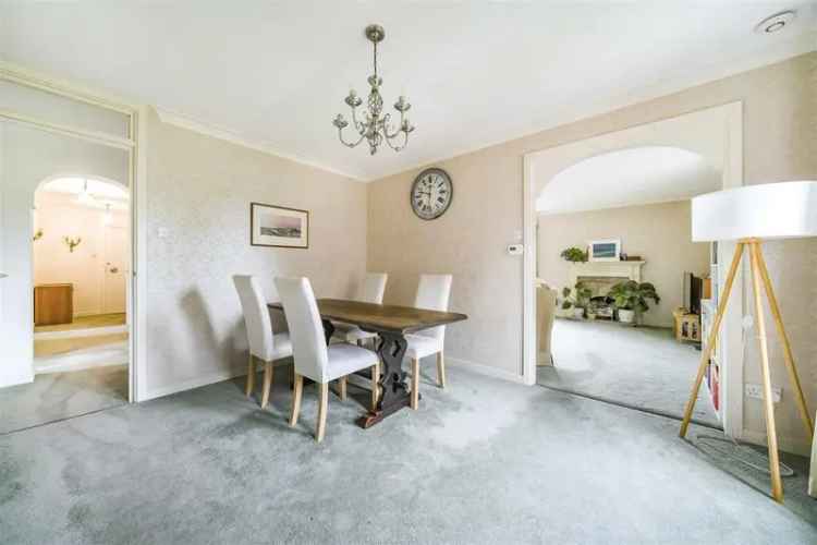 3 Bedroom Apartment for Sale in Bedford