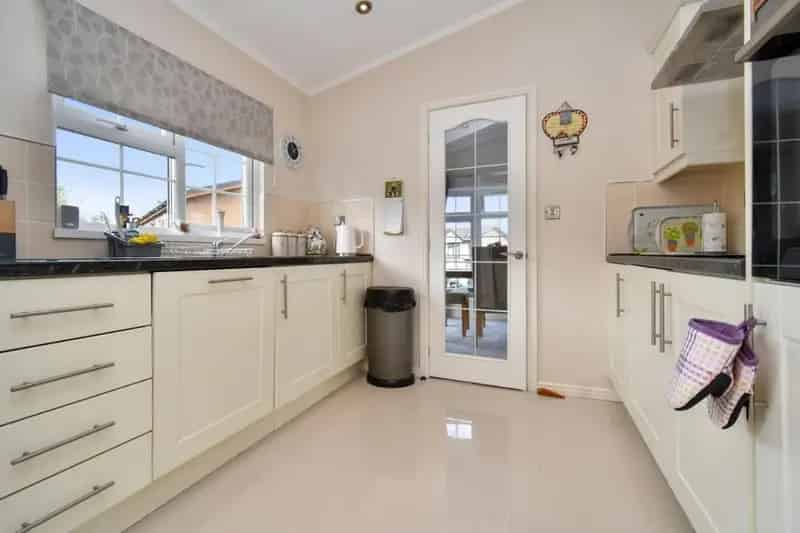 2 Bed Detached Park Home for Over 55s