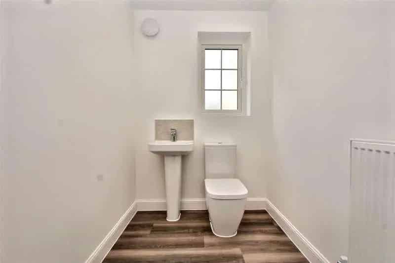 4 Bed Detached House for Sale in Westham