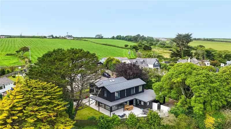 4 Bedroom Detached House for Sale in Cornwall