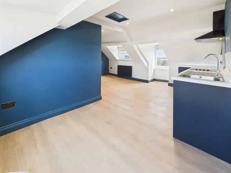 Flat To Rent Available 02062025