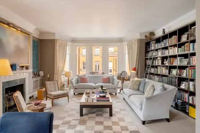 Four Bedroom Maisonette near Sloane Square