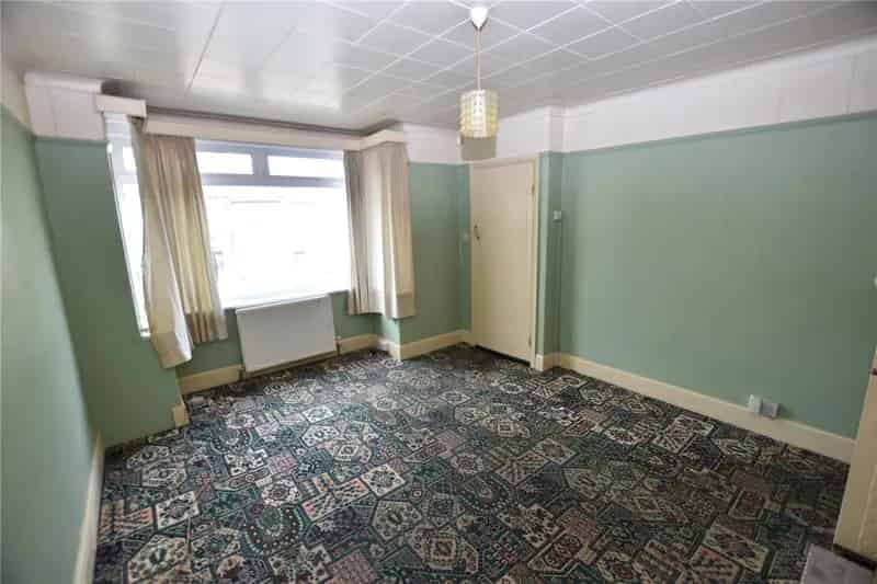 Three Bedroom Terrace Renovation Project Near Schools and Transport
