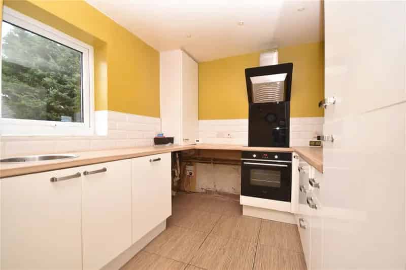 Three Bedroom Townhouse in Morley Town Centre - Ideal for First Time Buyers and Investors
