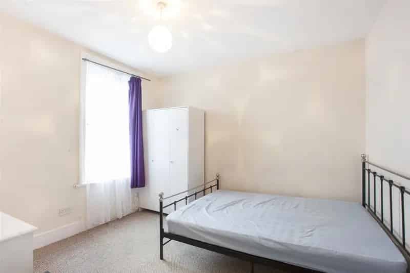 4 Bedroom House to Rent London