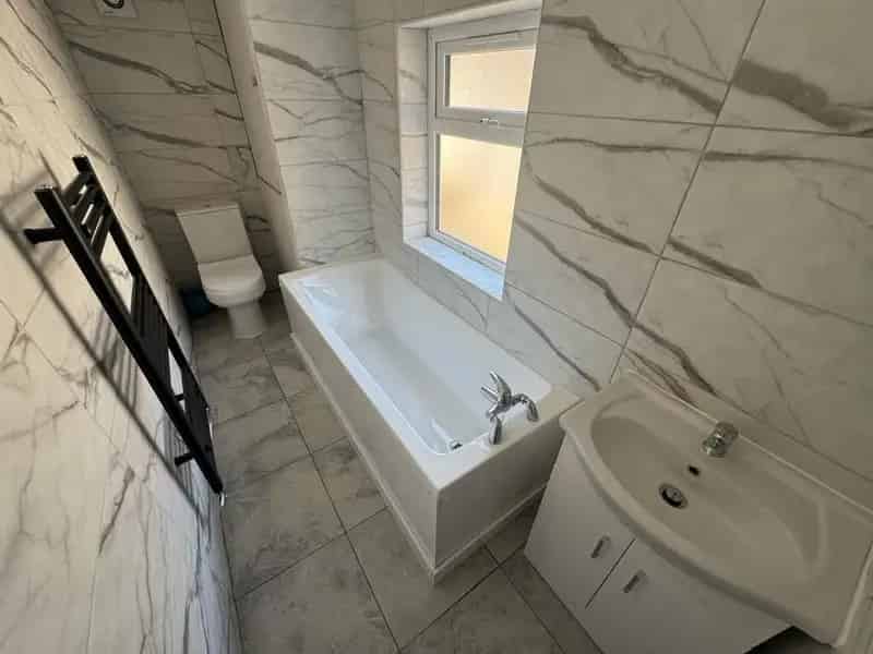 3 Bedroom Terraced House To Let Smethwick B66