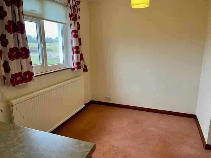 3 Bedroom Detached Bungalow To Let