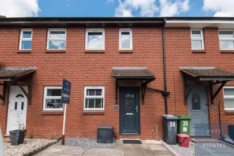2 Bedroom Terraced House for Sale in Alphington
