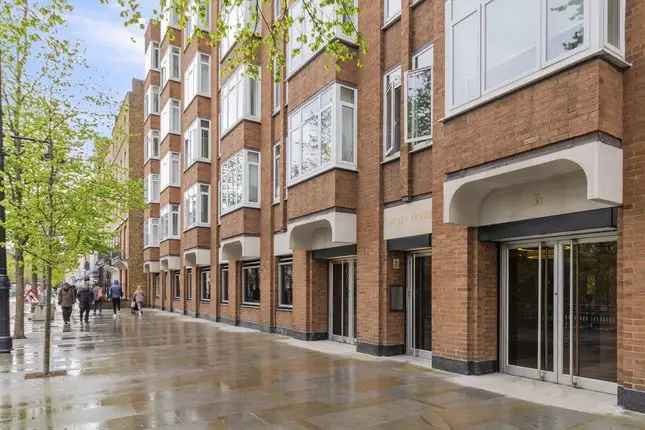 Flat for sale in Sloane Street, London SW1X