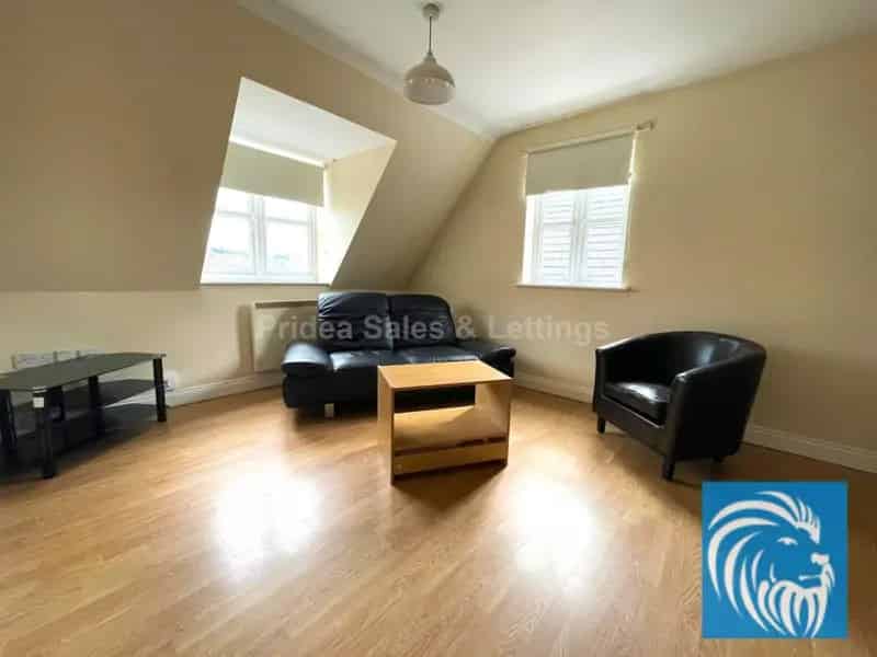 1 Bedroom Flat House to Rent