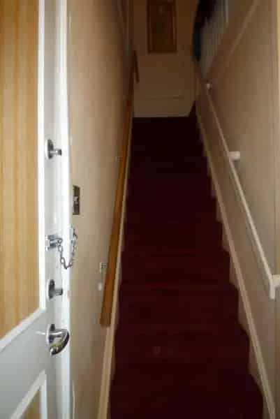 Canal View Apartment 2 Double Bedrooms Near Royal Oak Station
