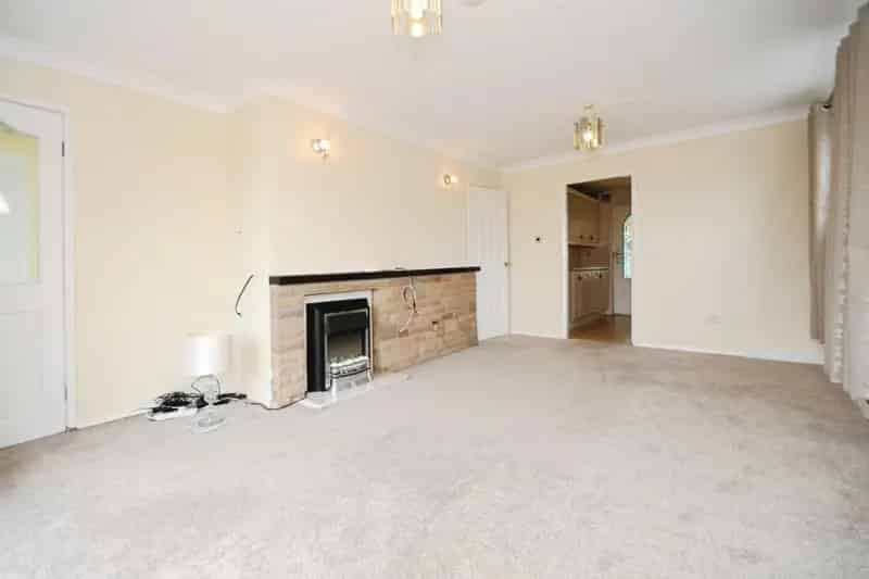 2 Bedroom Bungalow For Sale Chesterfield