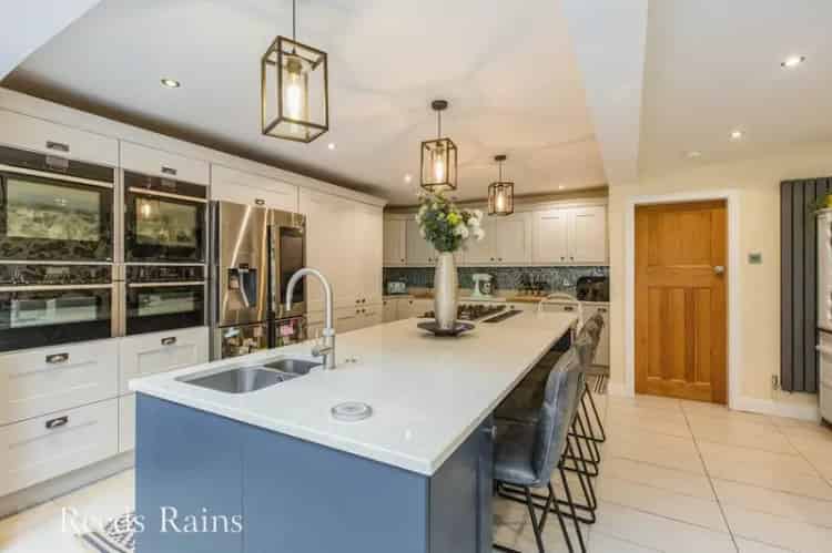 4 Bedroom Semi Detached House to Rent Chorley Lancashire