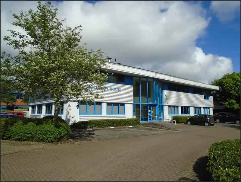 Modern Ground Floor Office Suite in Trowbridge Business Park