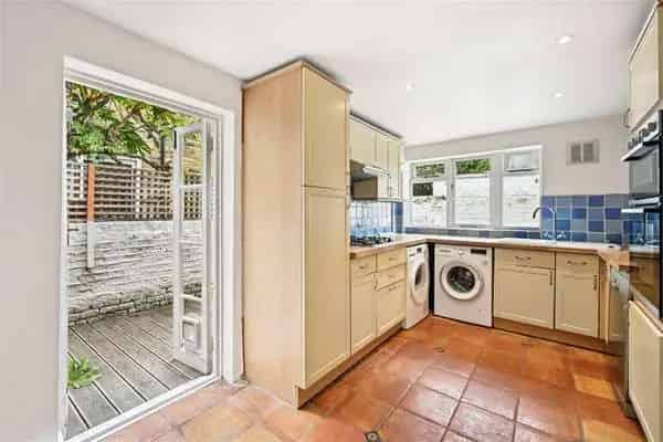 Burnthwaite Road, Fulham, London, SW6 5BQ | Property for sale | Savills