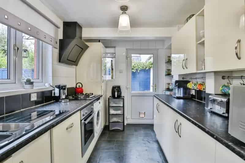 2 Bedroom Ground Floor Apartment for Sale