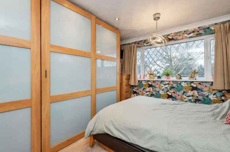 3 Bedroom Semi Detached House for Sale Ossett West Yorkshire