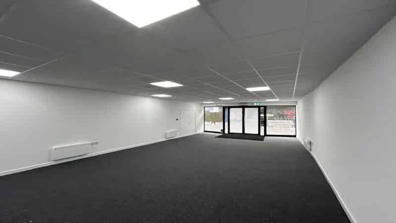 Retail Unit To Let 123 SQ M Refurbished Ground Floor
