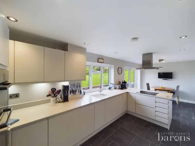 4 Bed House for Sale in Sherborne St John