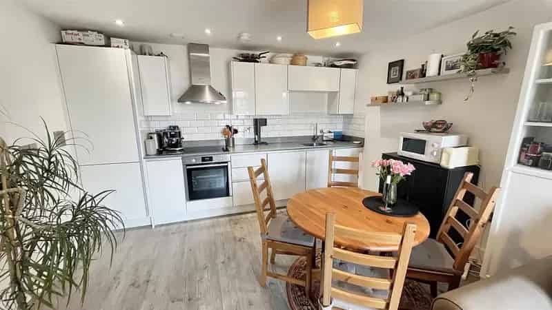 2 Bedroom Apartment for Sale in Moseley Village