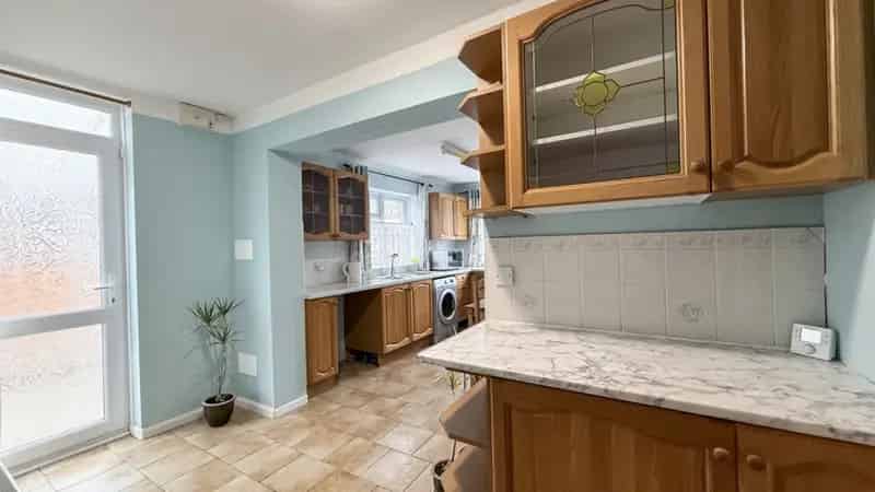 2 Bedroom Bungalow For Sale in Warminster