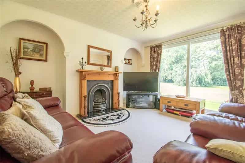 Detached House for sale with 4 bedrooms, Church Side South End