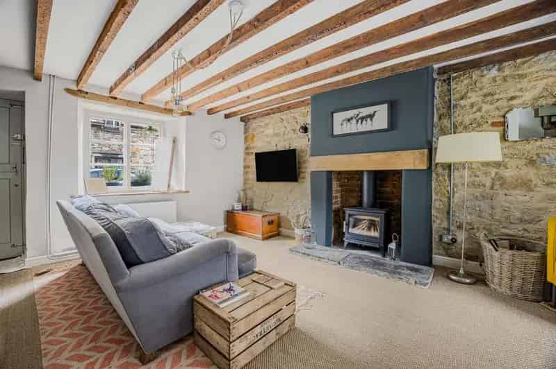 2 Bedroom Stone Cottage Siddington Cotswolds