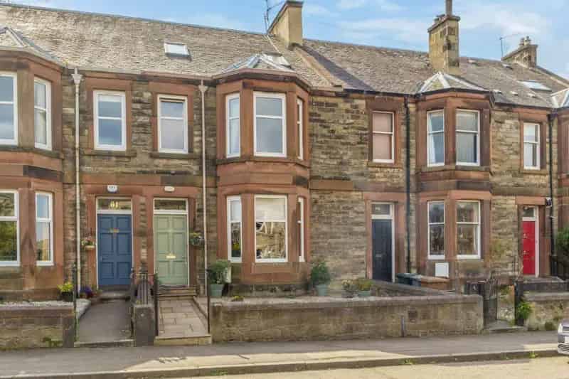 4 Bedroom Terraced House for Sale in Joppa Edinburgh