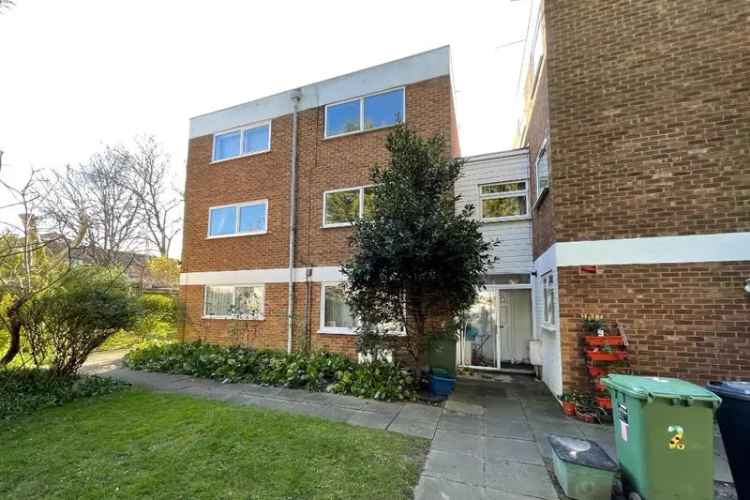 Split Level 2 Bed Apartment  - Needs Redecorating