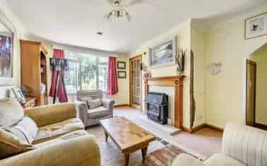 4-Bed Family Home in Gittisham with Large Garden and Planning Permission