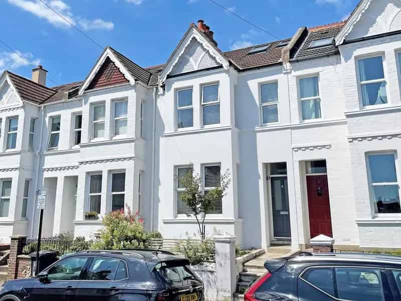 4 Bedroom Victorian Terraced House for Sale